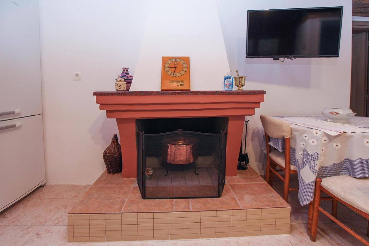 Traditional Guesthouse Asimakis Anifion Luaran gambar